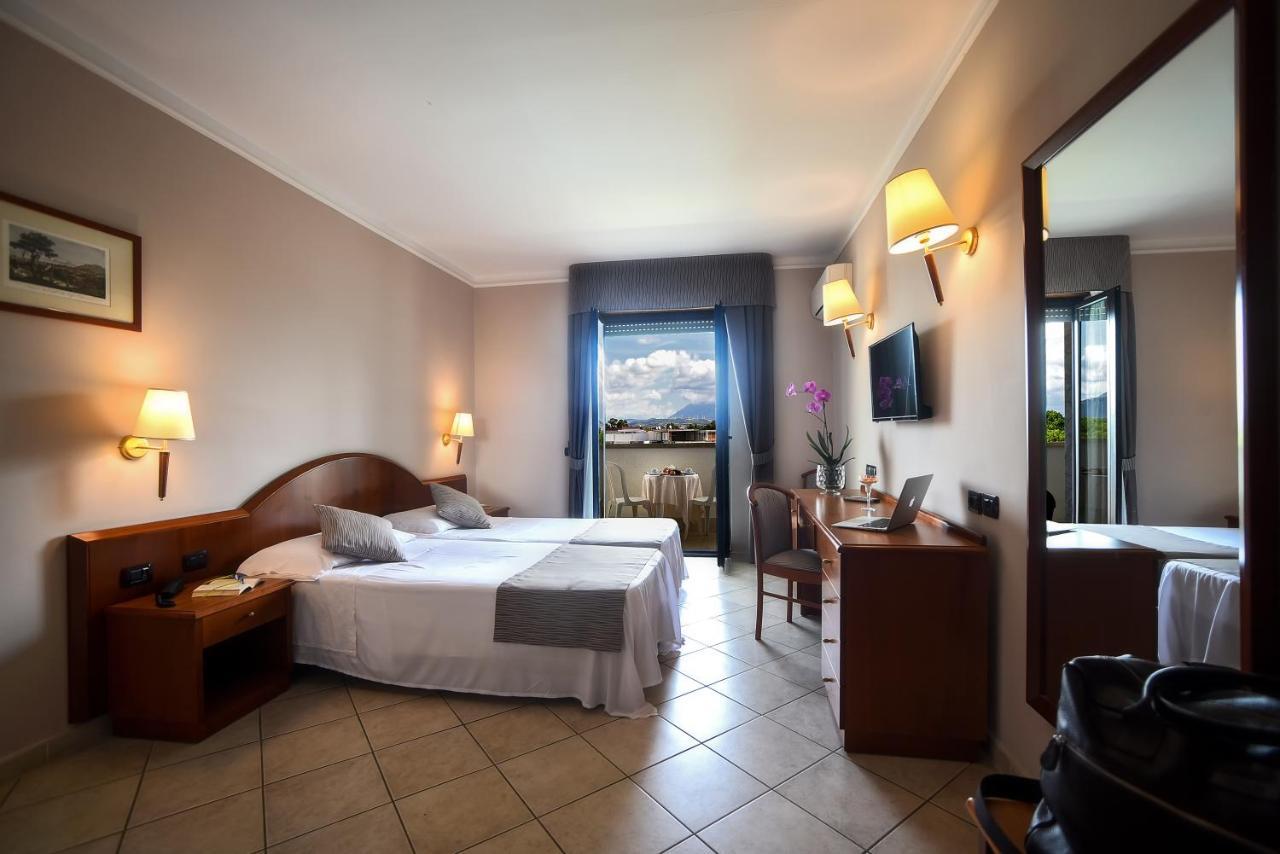 Double or Twin Room,1029296656:JPEG