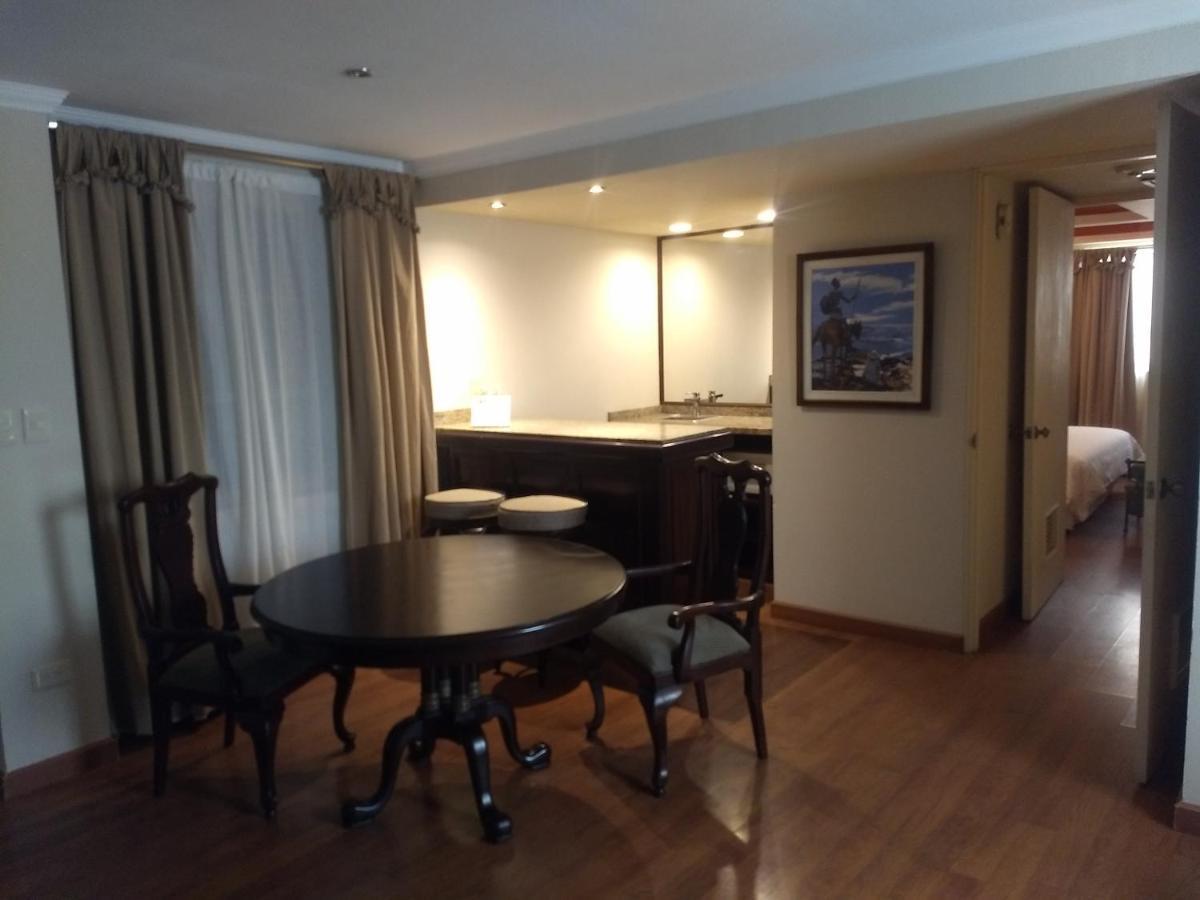 Superior King Suite