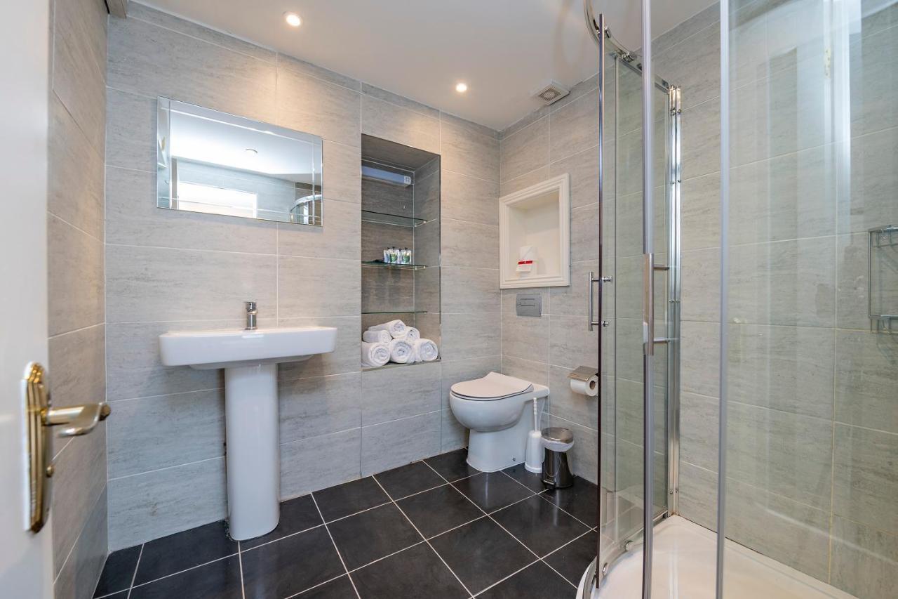 Chambre Familiale (2 Adultes et 2 Enfants)