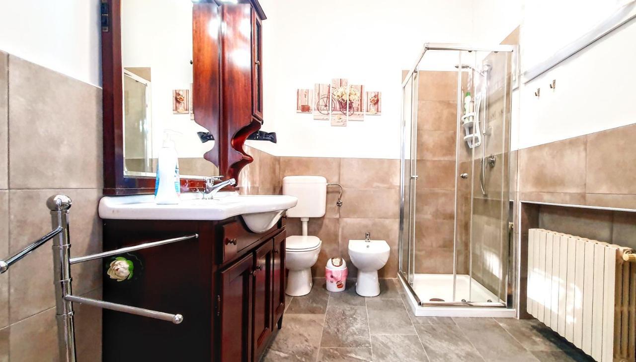 Camera Matrimoniale con Bagno Privato