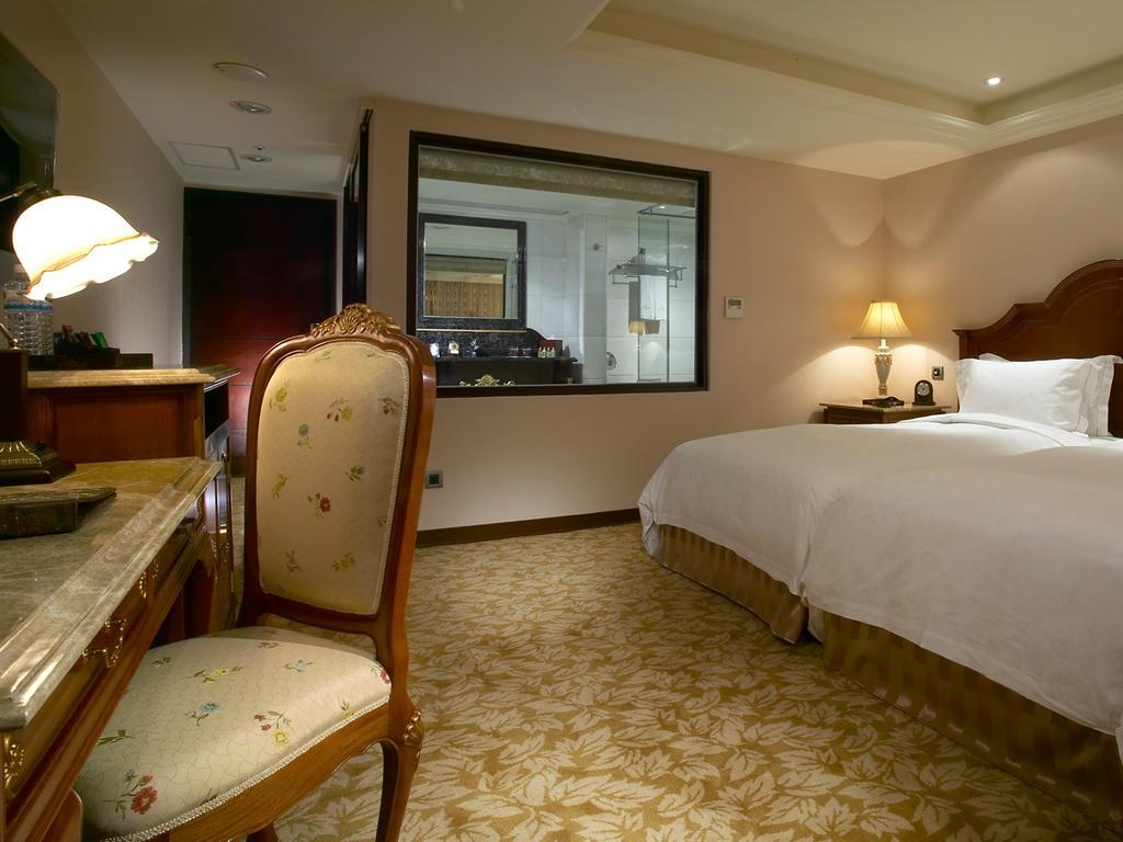 Executive Twin Room