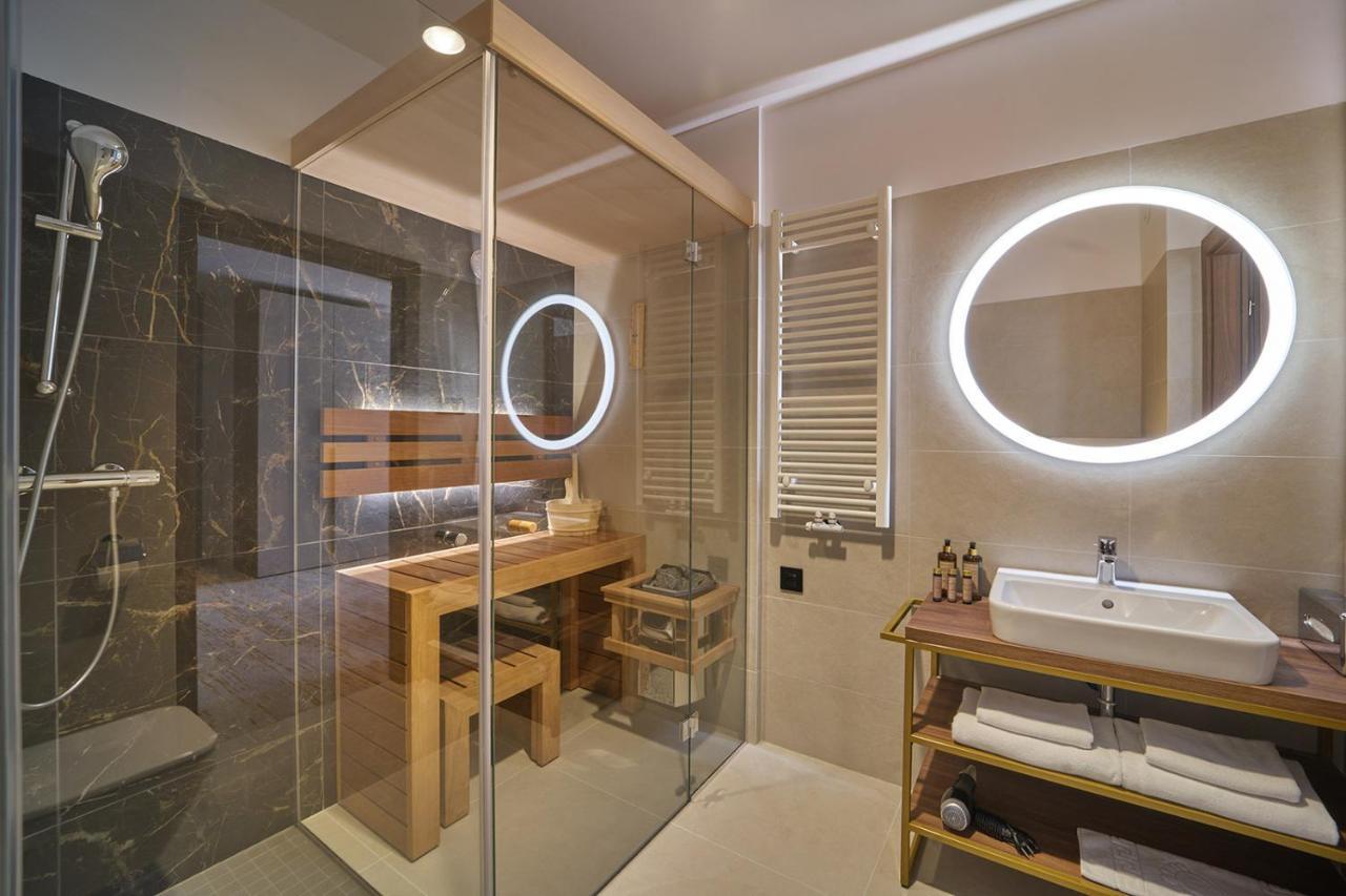 Standard Plus Studio with Sauna - Five Seasons Two