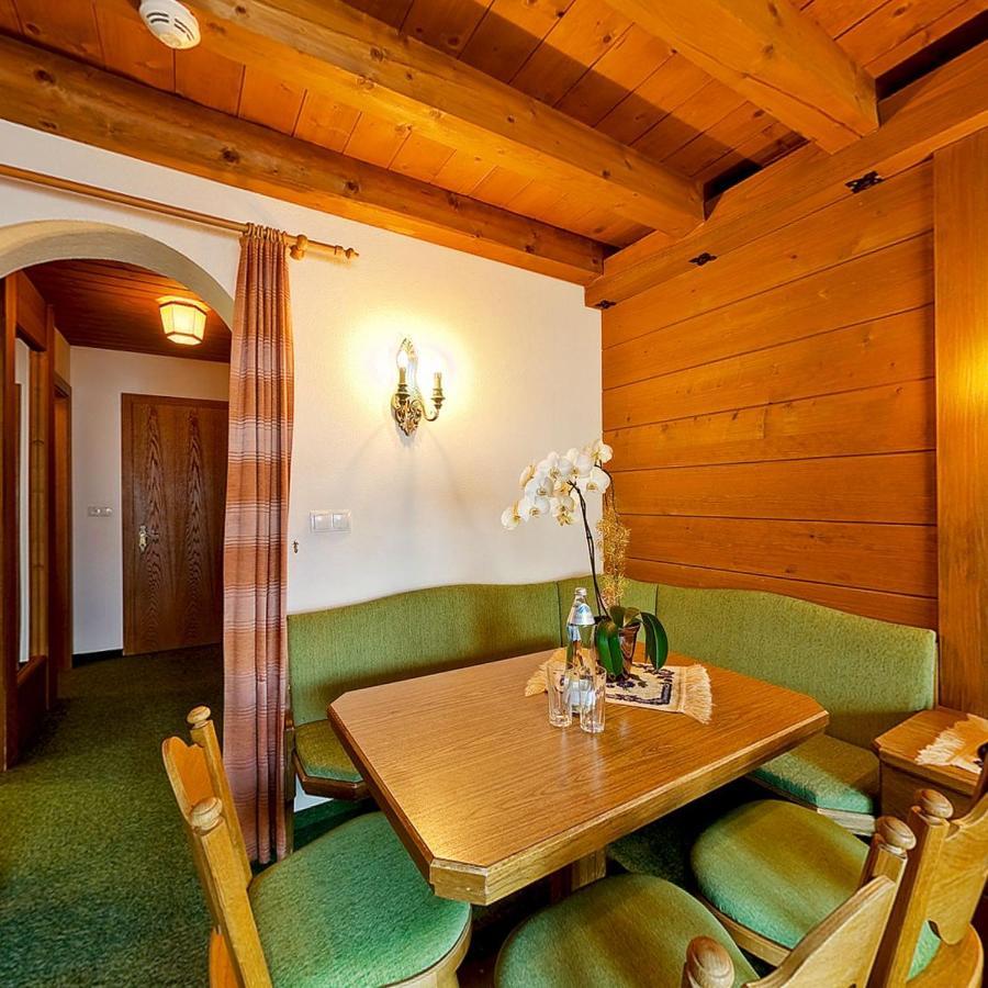 One-Bedroom Apartment,1152630669:JPEG
