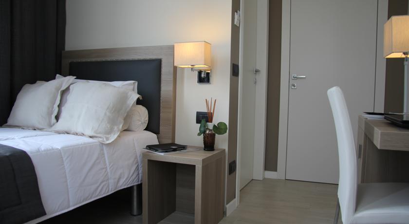 Single Room,116405459:JPEG