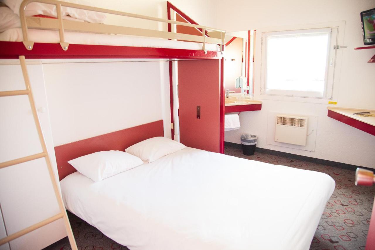 Tweepersoonskamer met Stapelbed en Gedeelde Badkamer