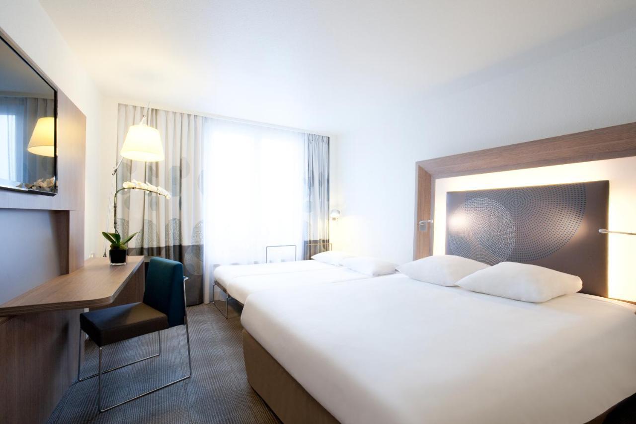Superior Kamer met Queensize Bed en Bank
