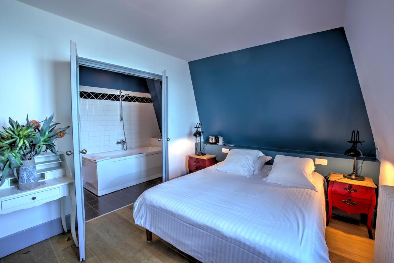 Habitación Doble con bañera de hidromasaje y vistas al mar - Tercera planta