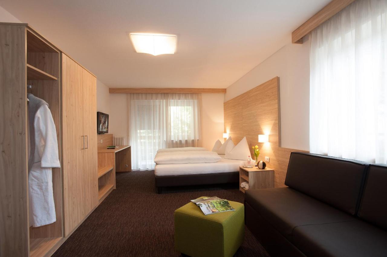 Doppelzimmer mit Zustellbett