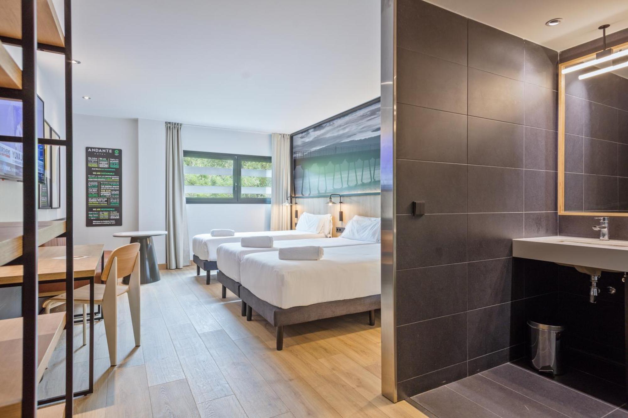 Triple Room,1208030668:JPEG