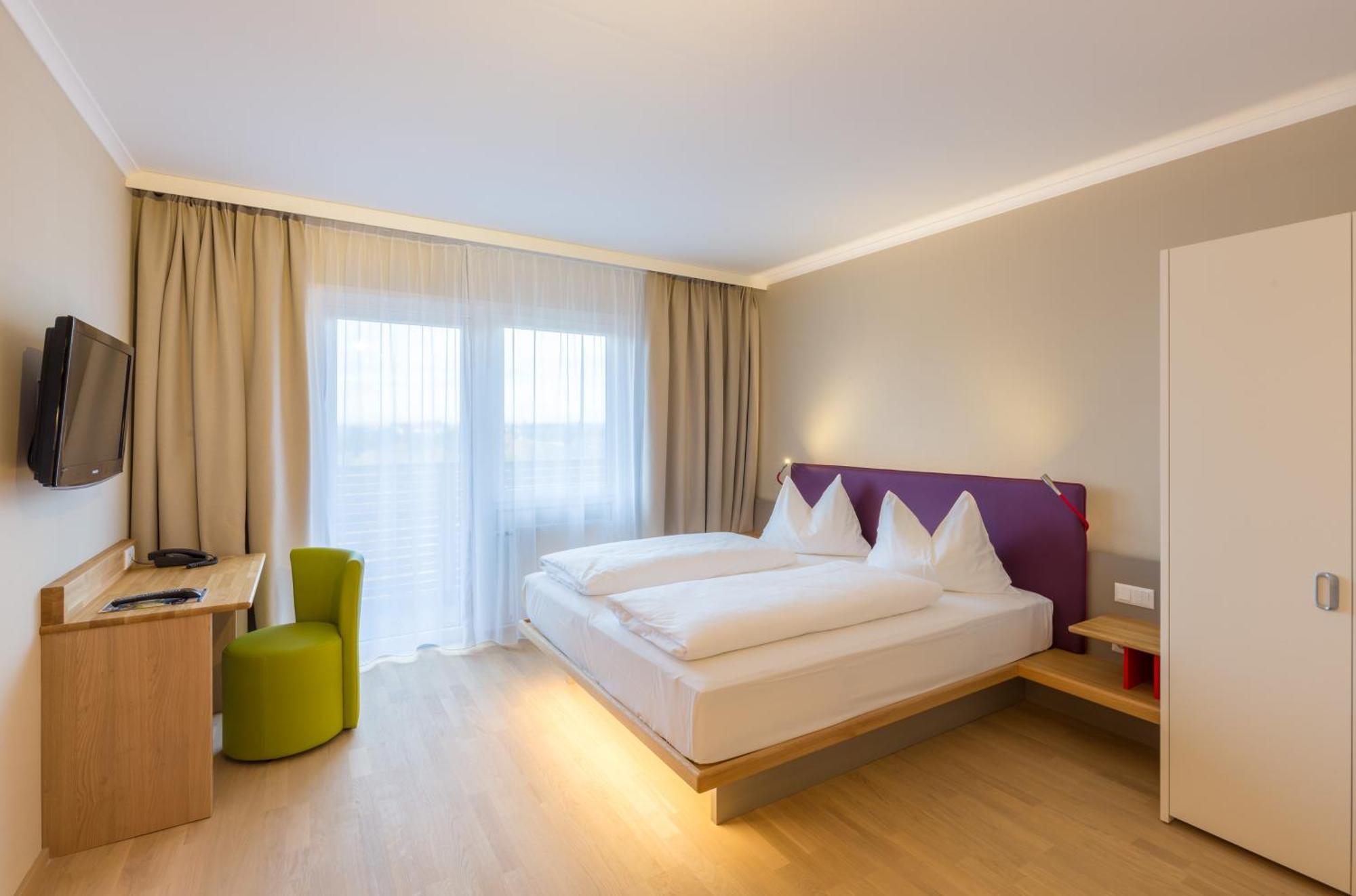 Double Room with Balcony,1216791874:JPEG