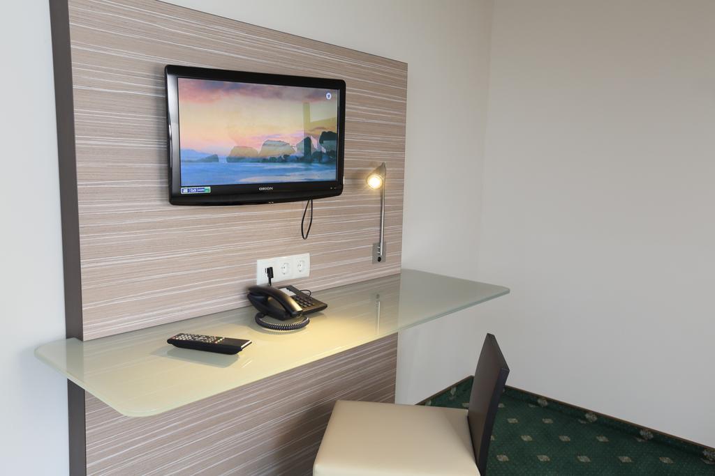 Double or Twin Room,124289487:JPEG