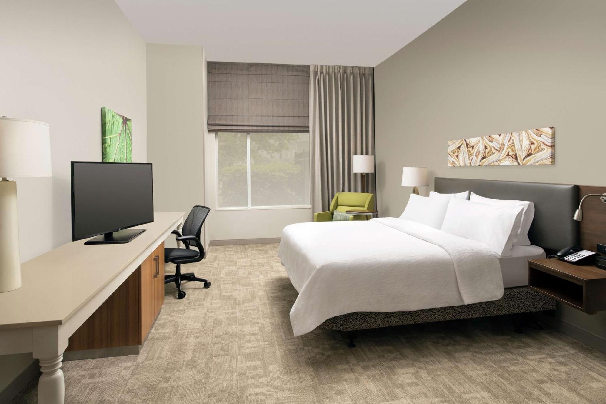 King Room,1551487684:JPEG