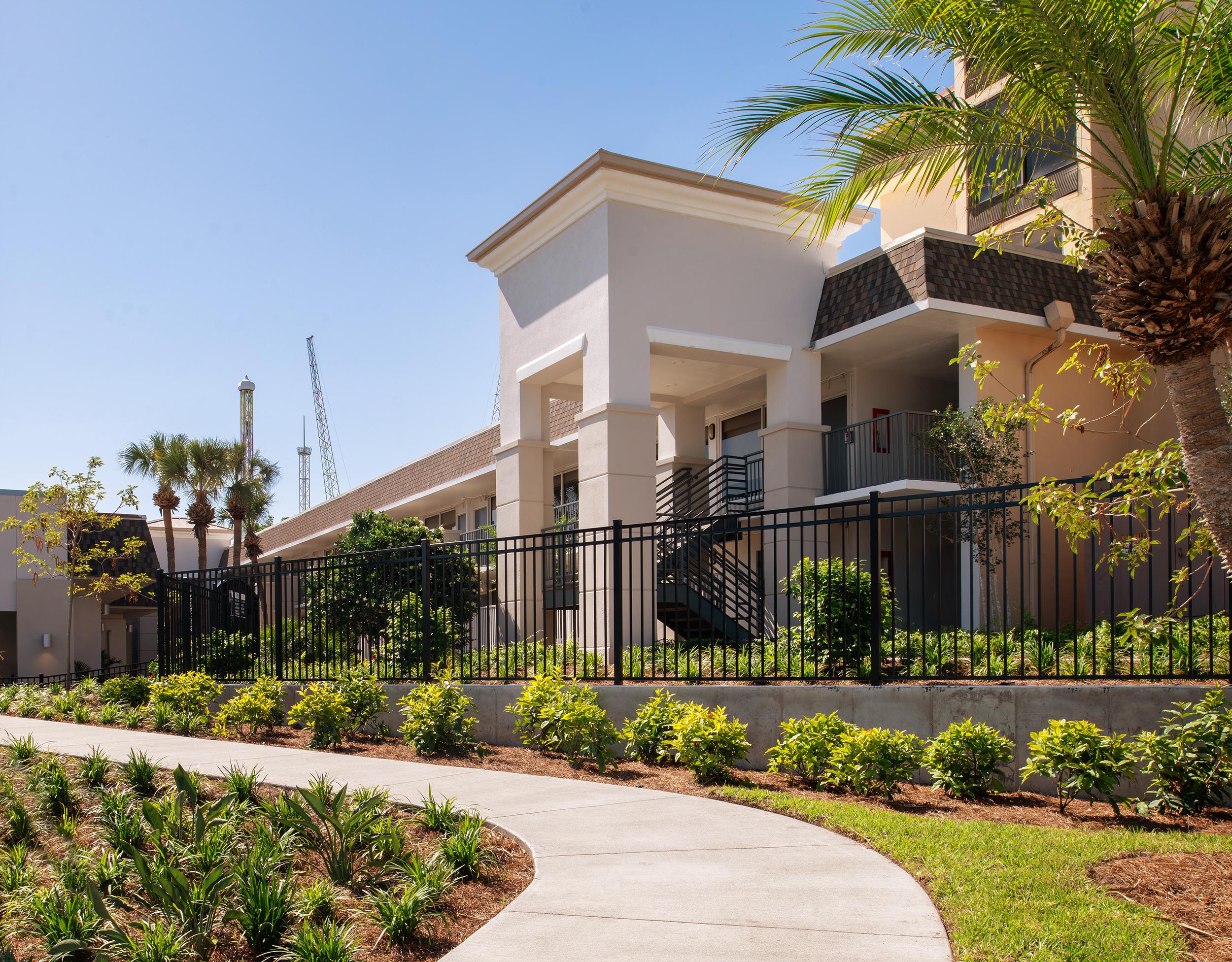 King Room - Non-Smoking,1439376175:JPEG