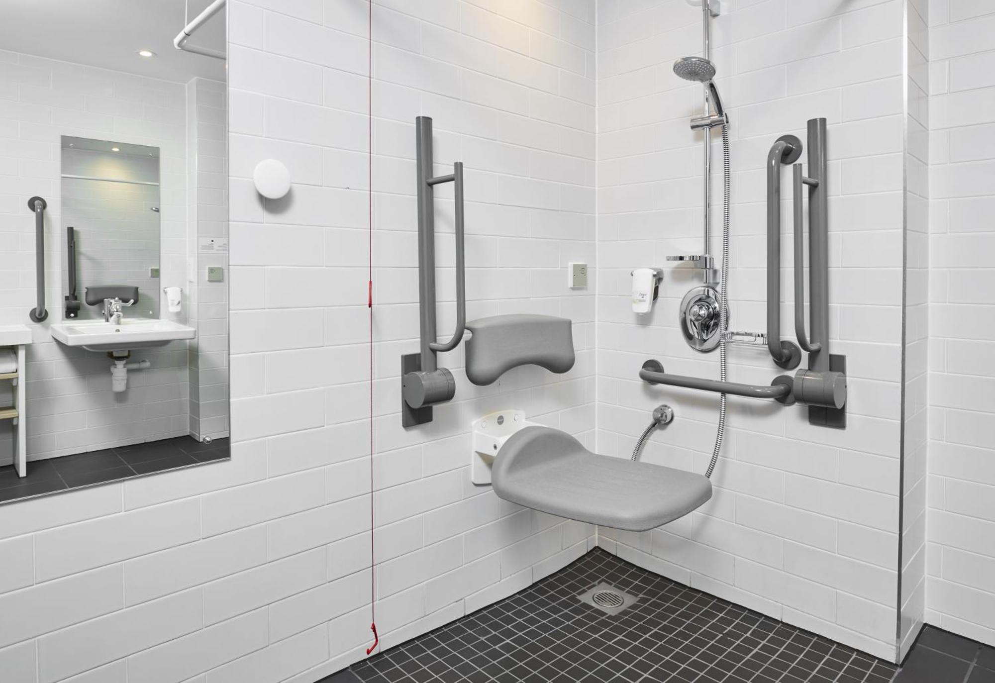 Double Room with Free Hot Breakfast - Accessible,1279583914:JPEG