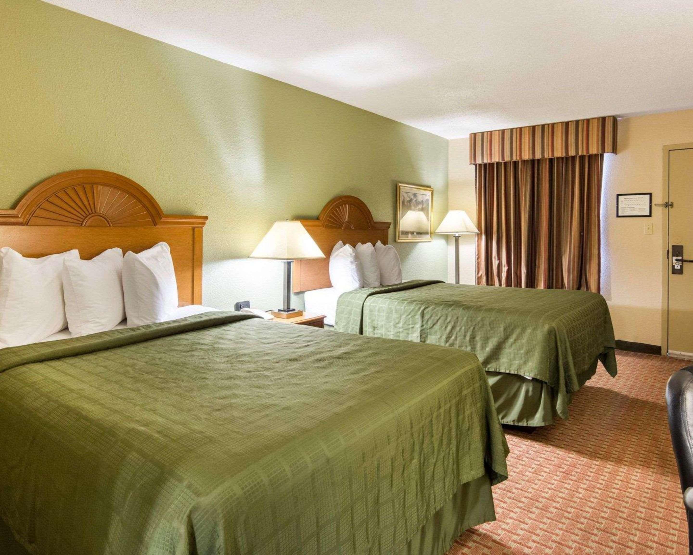 Double Room with Two Double Beds - Non-Smoking