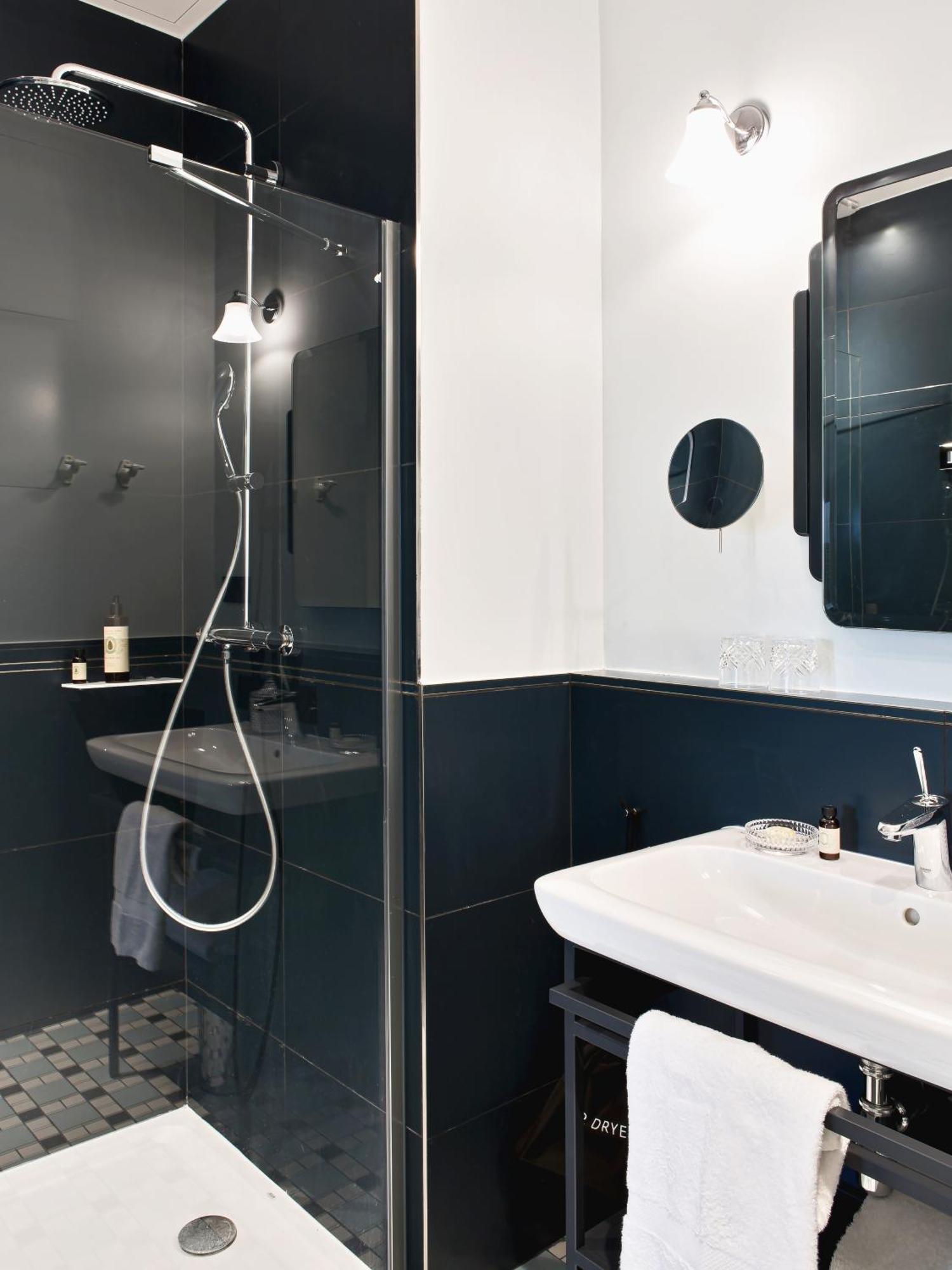 Doppel- oder Zweibettzimmer mit Terrasse - „Aubépine" - Maison Boileau - rue Boileau 39