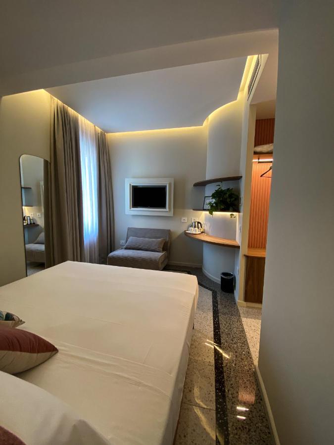 Standard Double Room,1292471299:JPEG