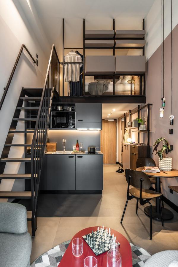 Duplex Balcony,1298425036:JPEG