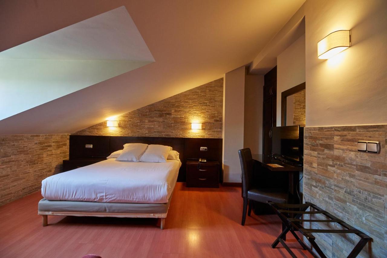 Habitación Doble con bañera de hidromasaje