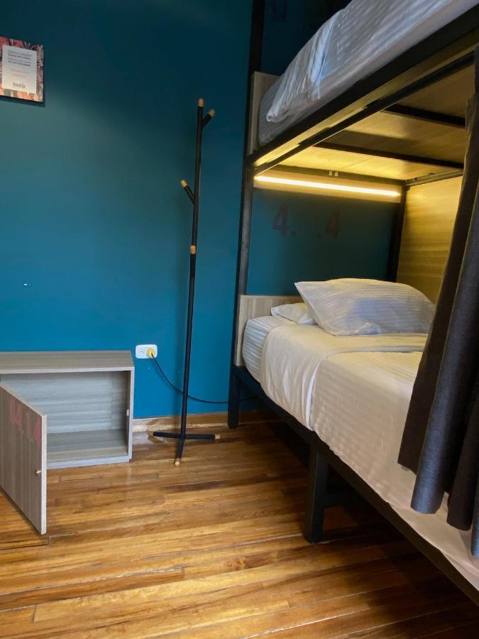 Eenpersoonsbed in Slaapzaal met 4 Bedden