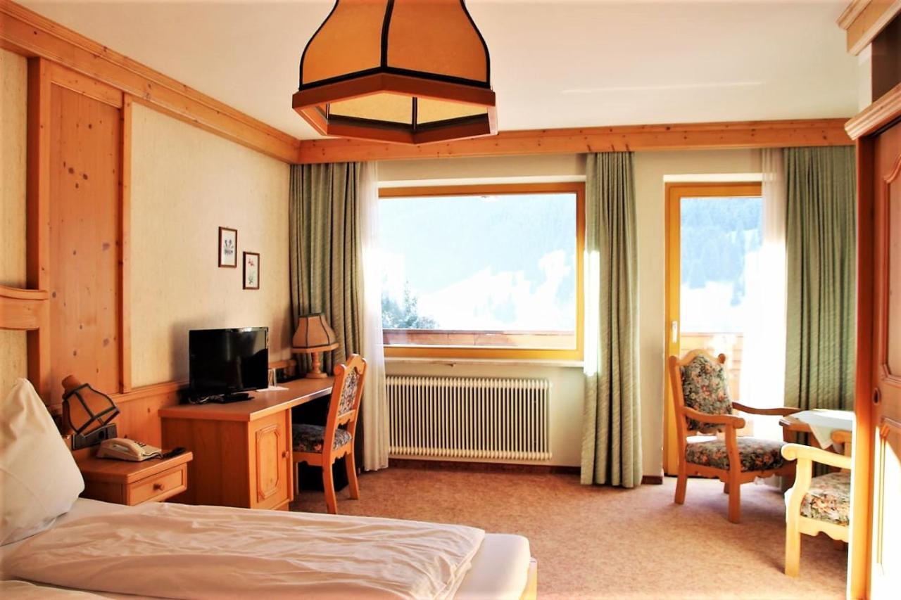 Double Room with Balcony and South View,1567049744:JPEG