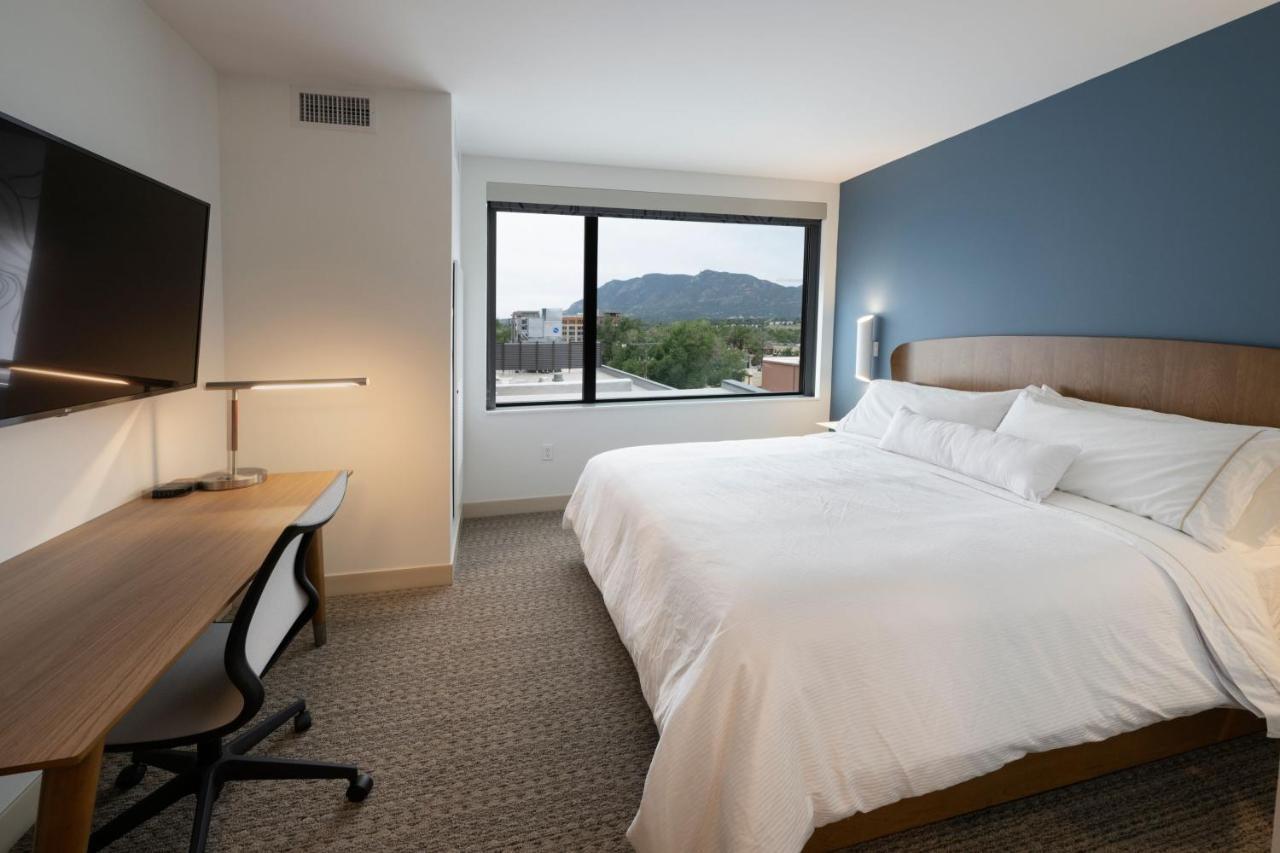 Executive King Suite,1429958152:JPEG