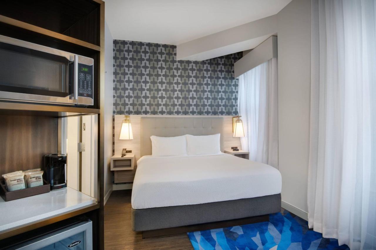 King Room,1615389479:JPEG