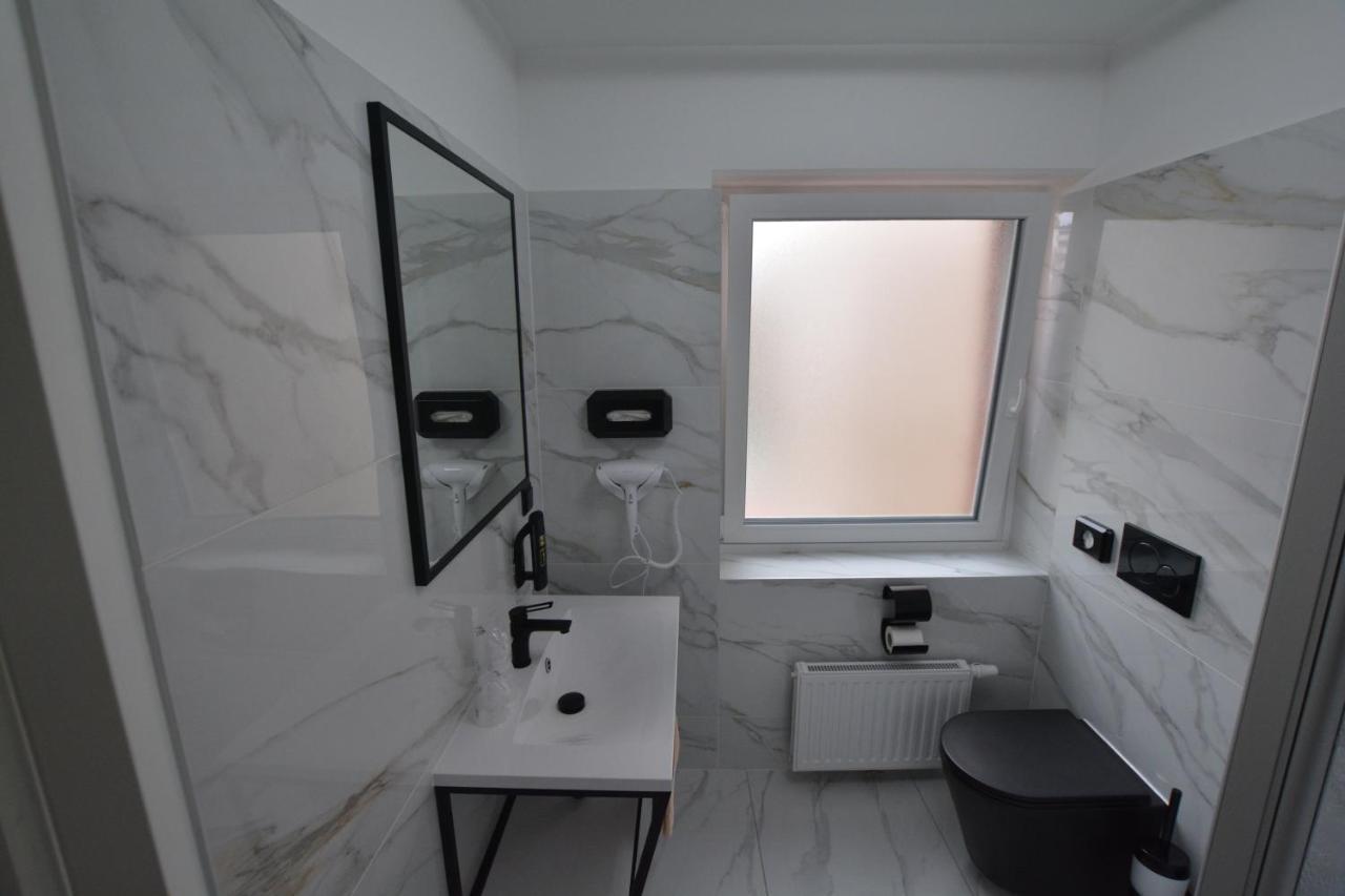 Triple Room,1377888800:JPEG