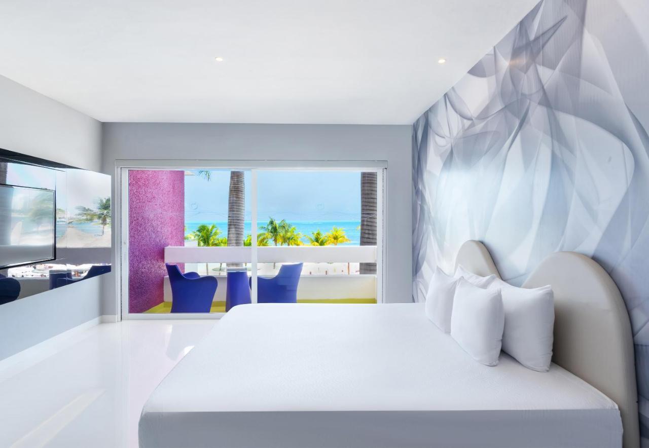 Quarto Trendy com Vista Mar e Experiência Lúdica