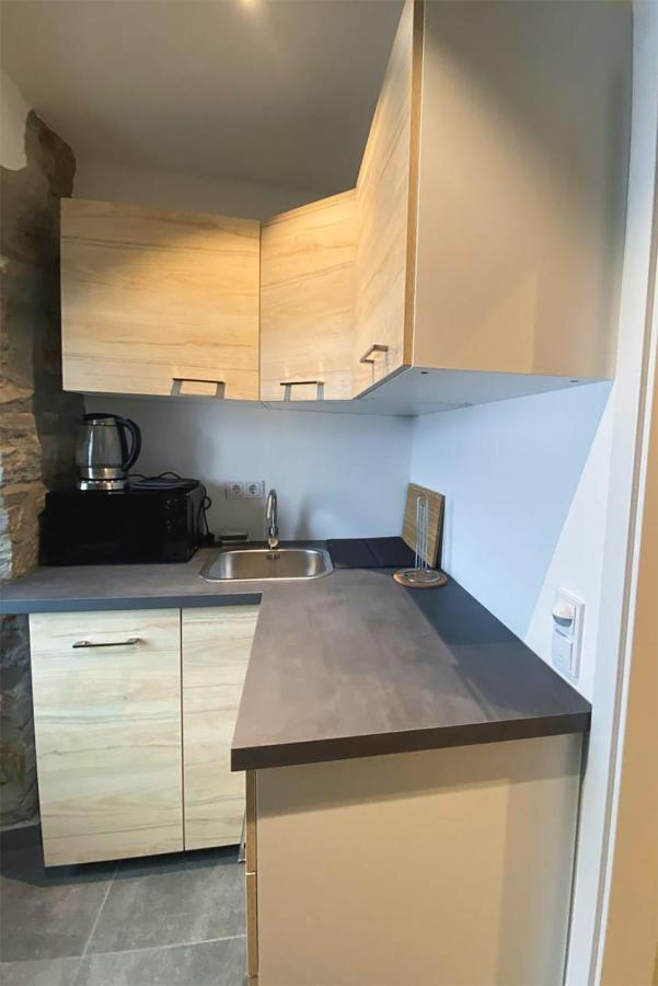 Family Room,1469133860:JPEG
