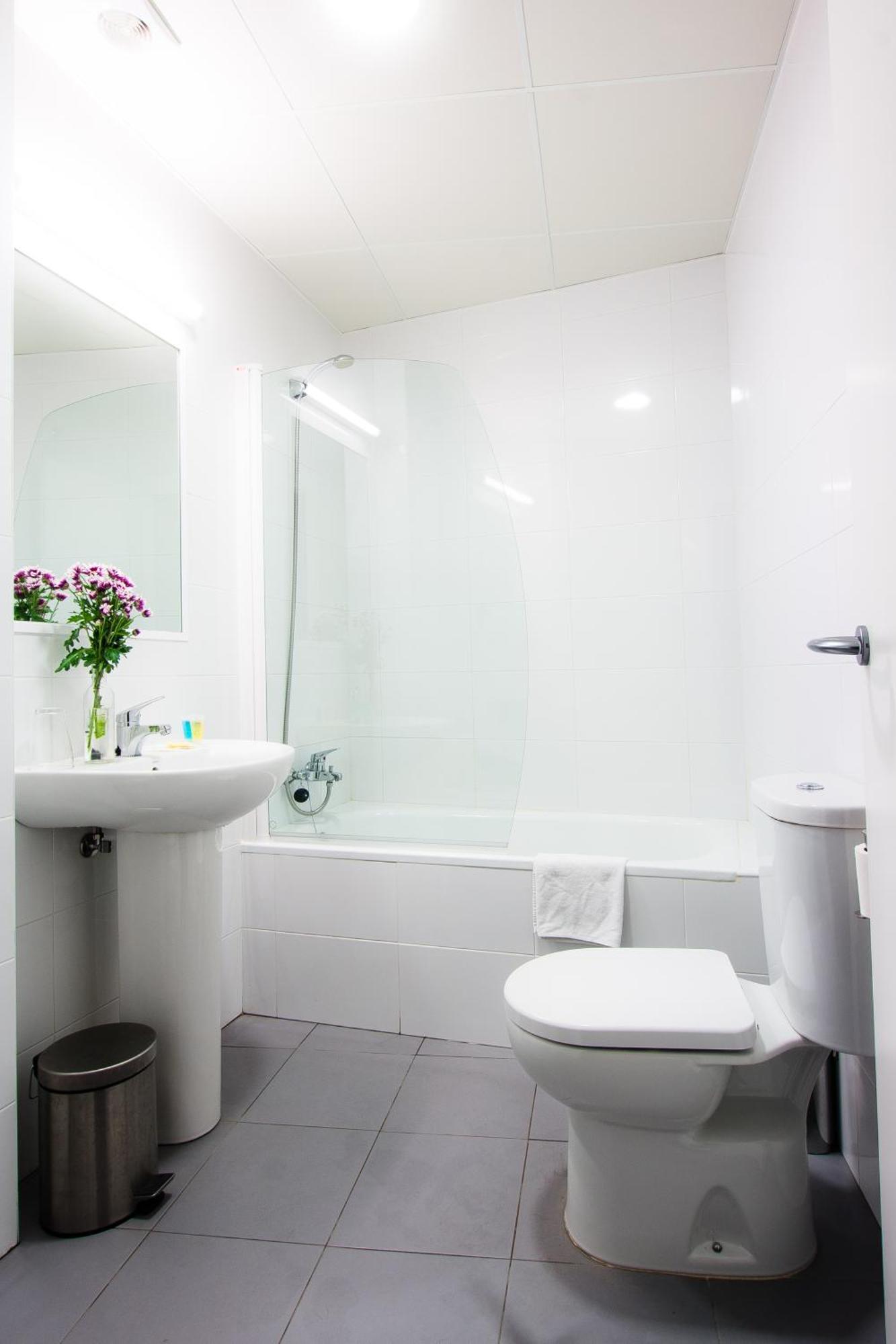 Quarto Triplo Standard