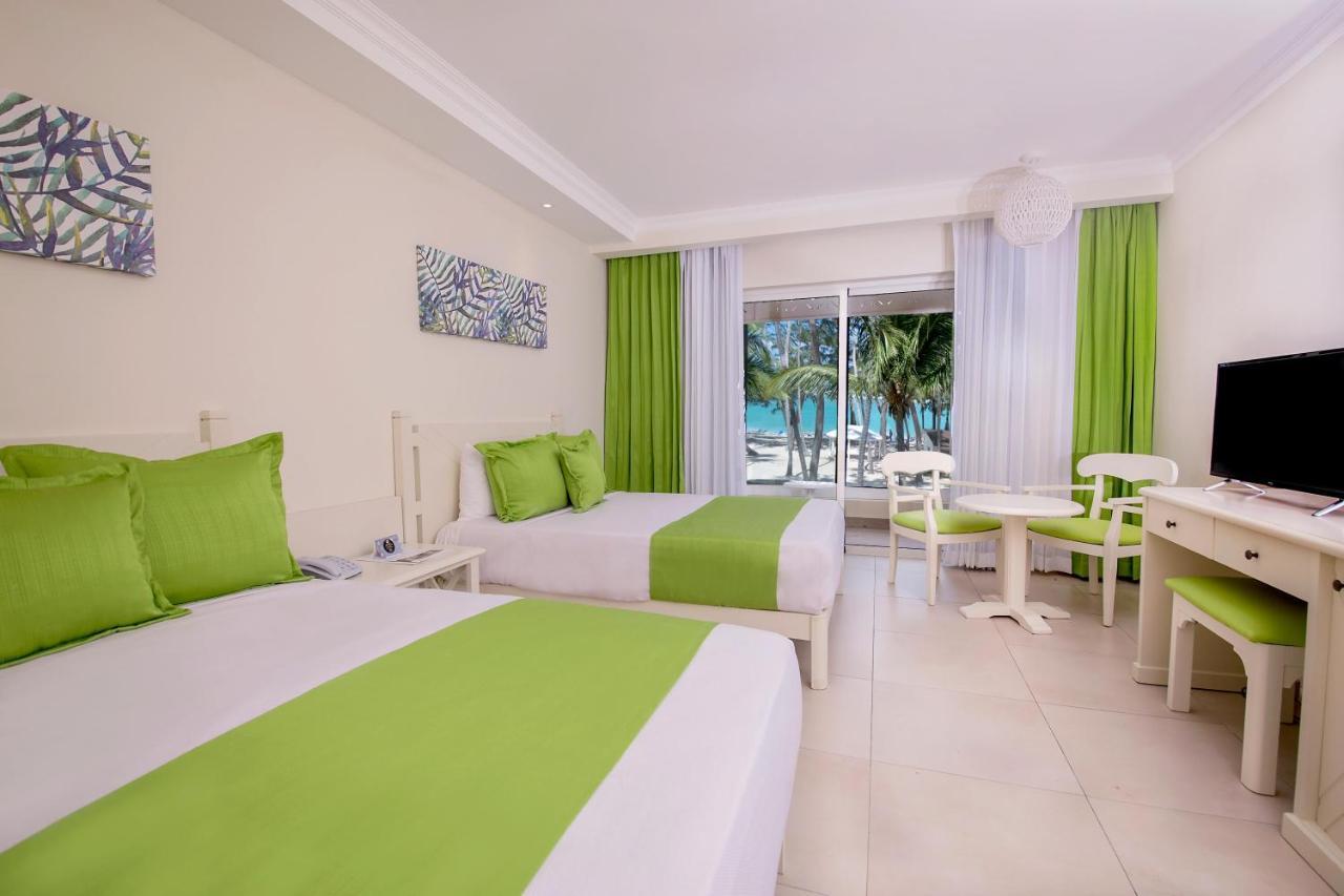 Sea View Room,1499303971:JPEG