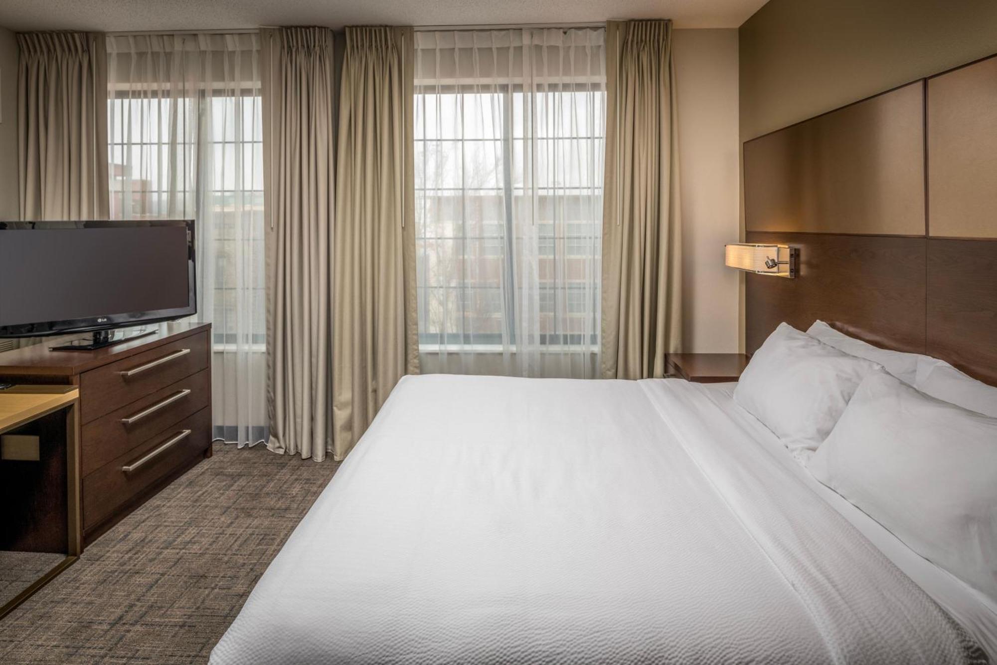 King Studio,1498848649:JPEG