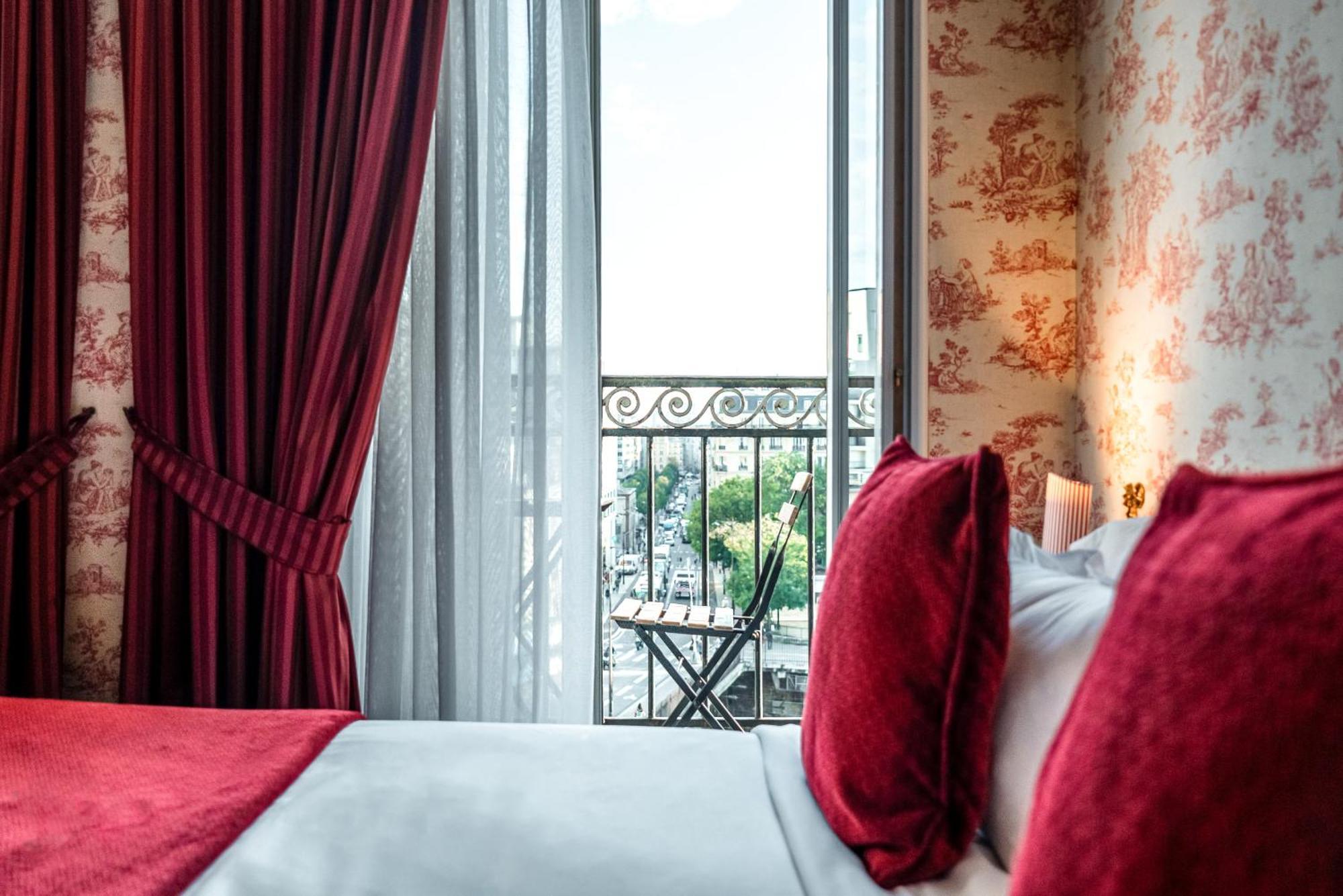 Deluxe Tweepersoonskamer met Balkon