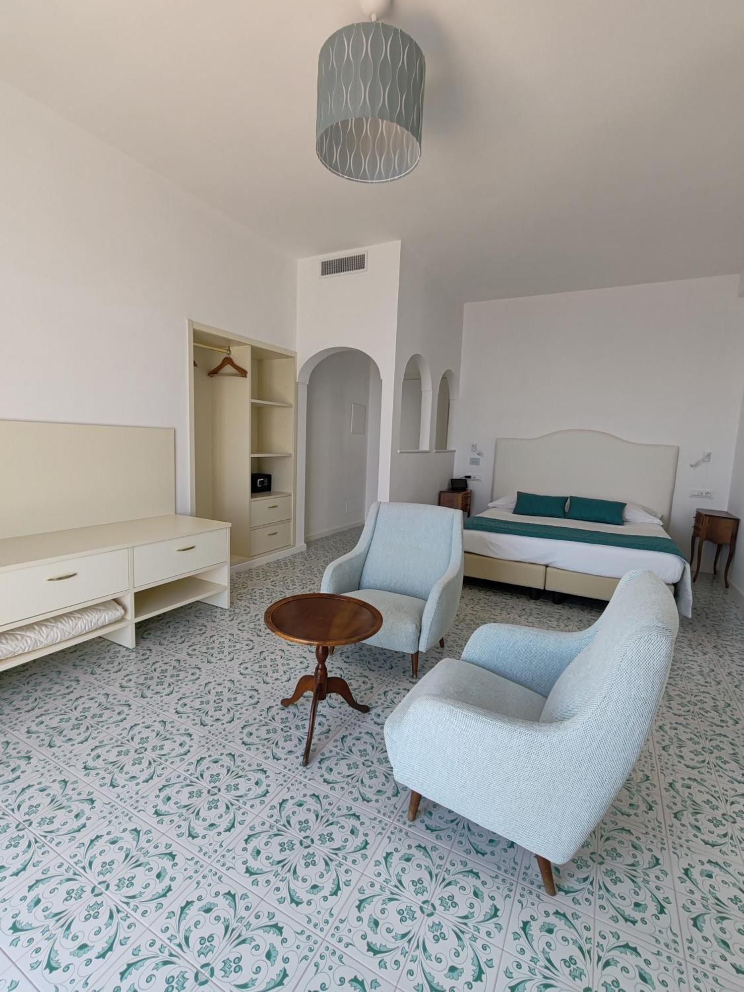 Deluxe Zimmer Sky mit Meerblick