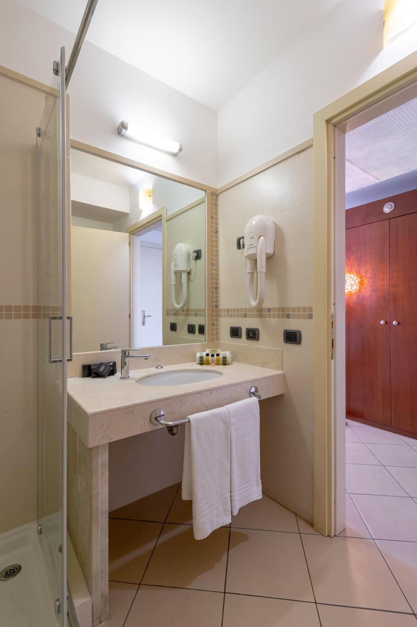 Chambre Double ou Lits Jumeaux