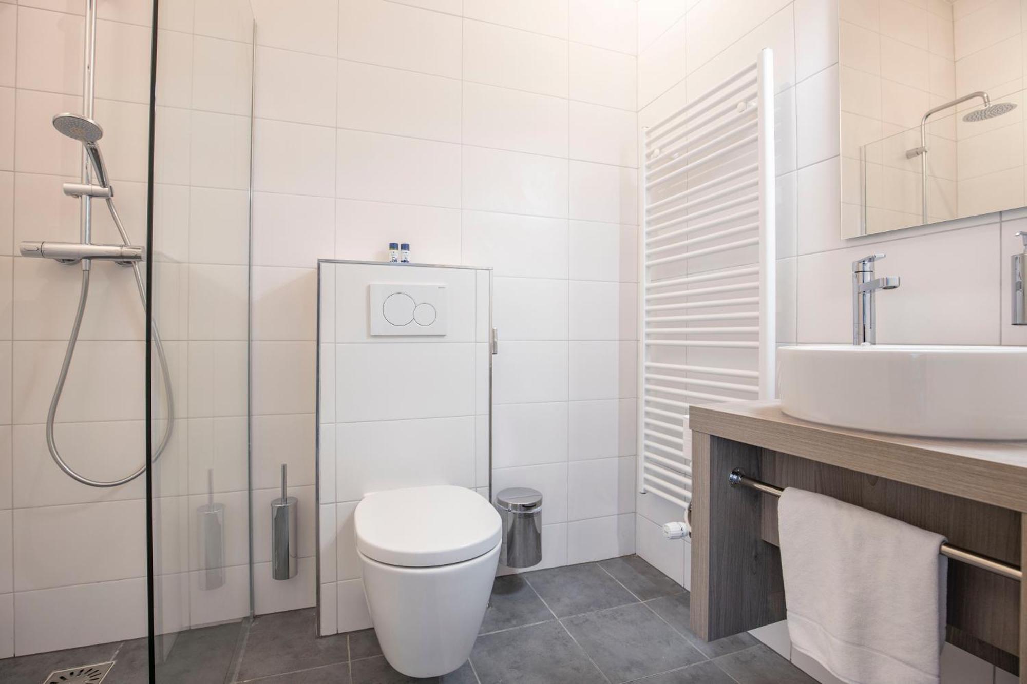 Deluxe Double Room with Bath Or Shower,1550460871:JPEG