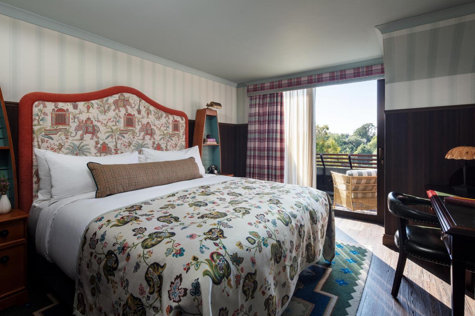 Graduate King Room with Balcony and River View,1662442998:JPEG