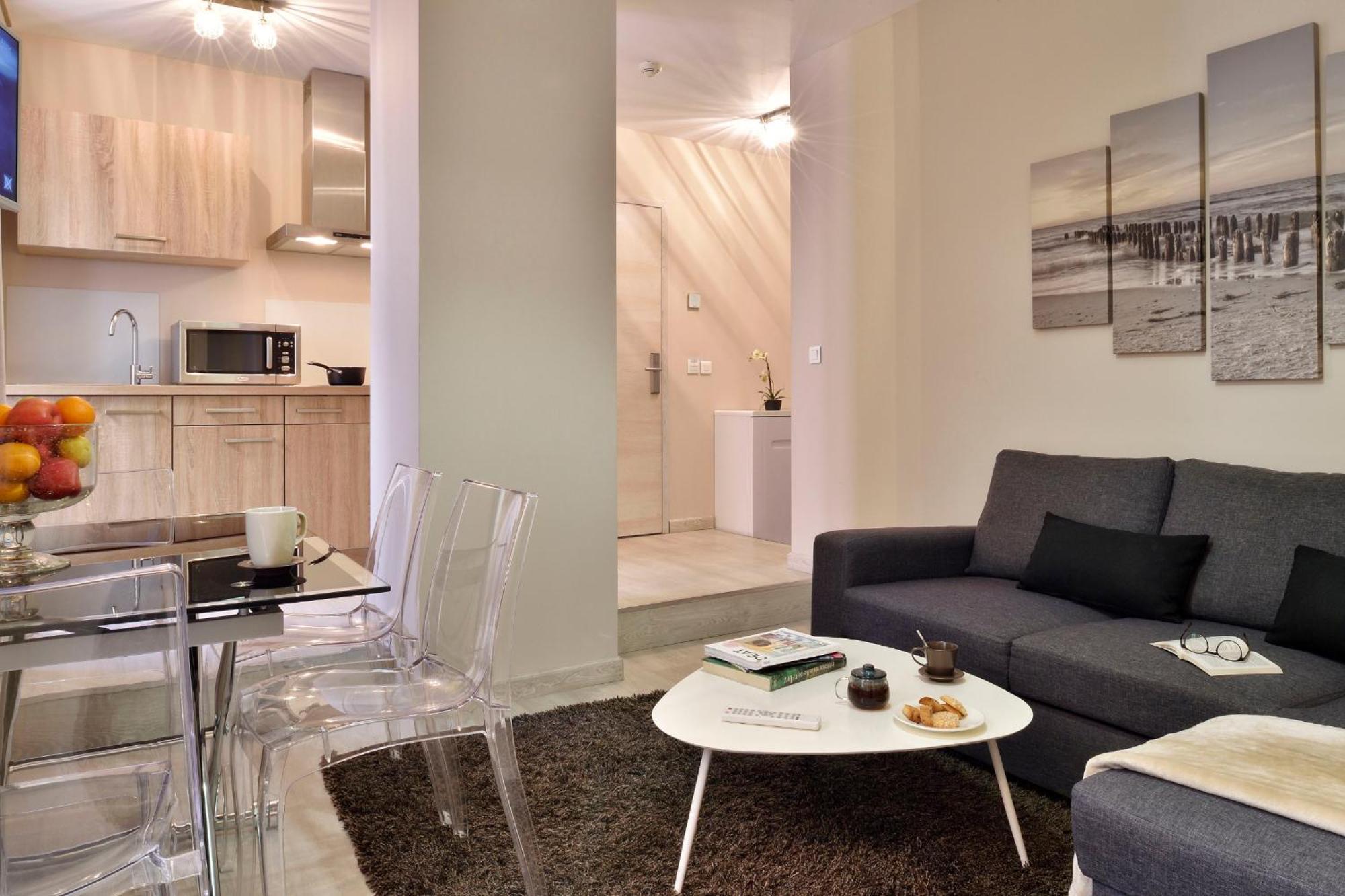 Deluxe Apartment