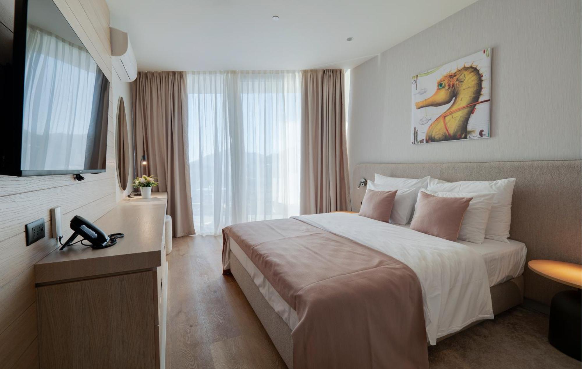 Standard Double or Twin Room,1589060436:JPEG