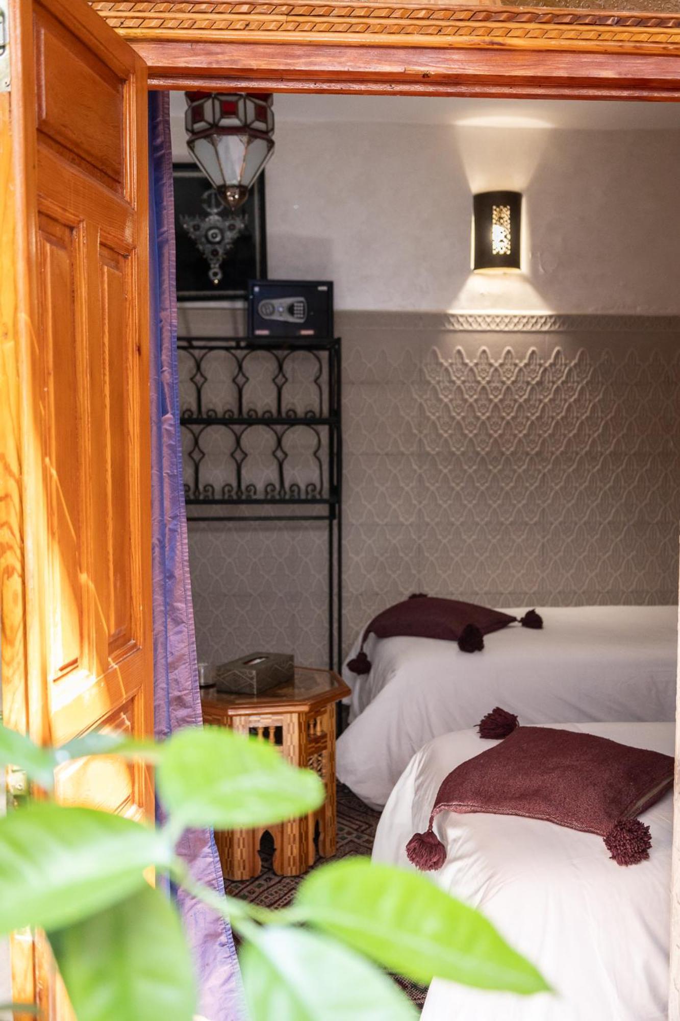 Chambre Familiale avec Salle de Bains Privative