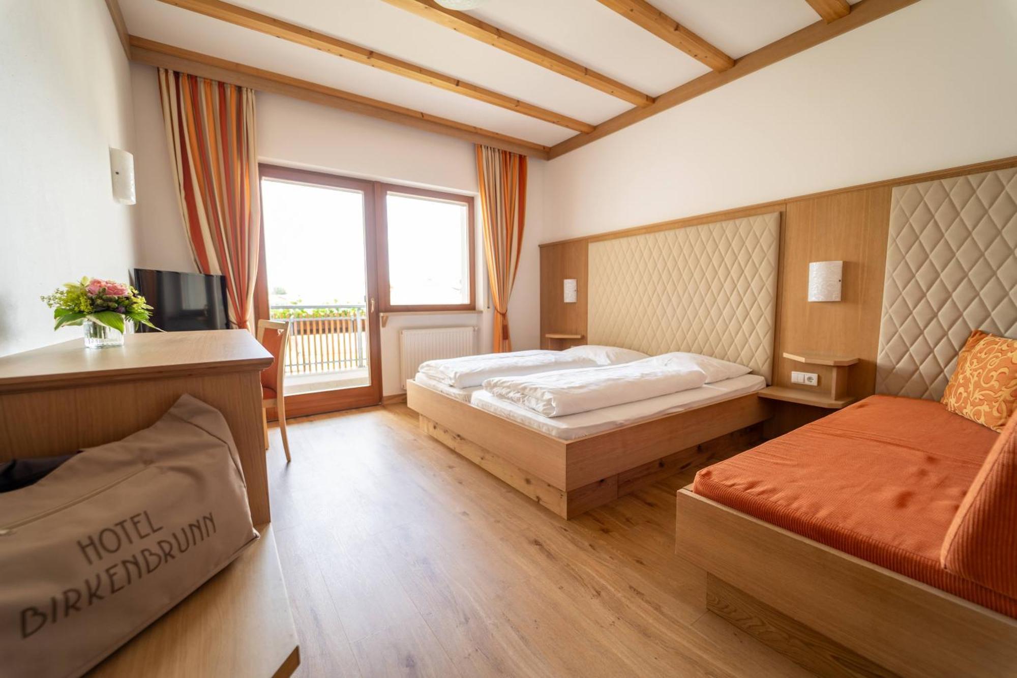 Doppelzimmer mit Balkon