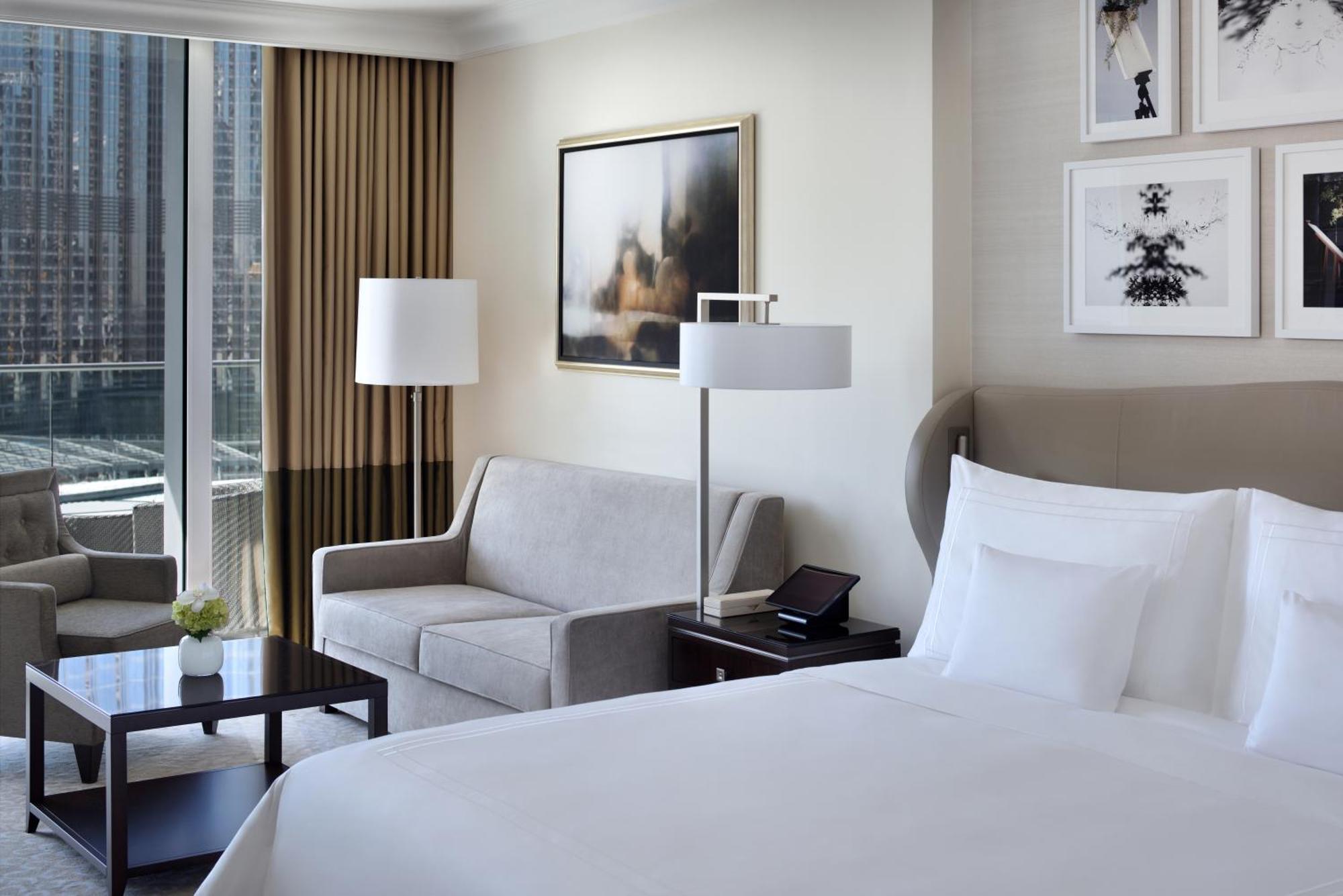 Grand Club Burj View Room King