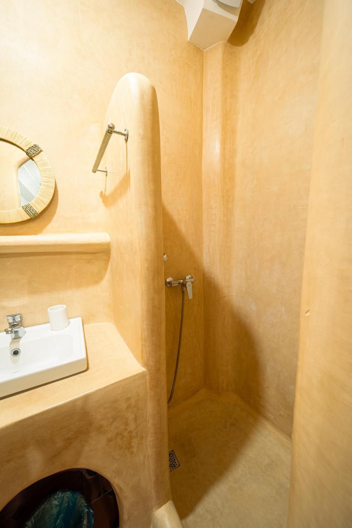 Chambre Double avec Salle de Bains Privative