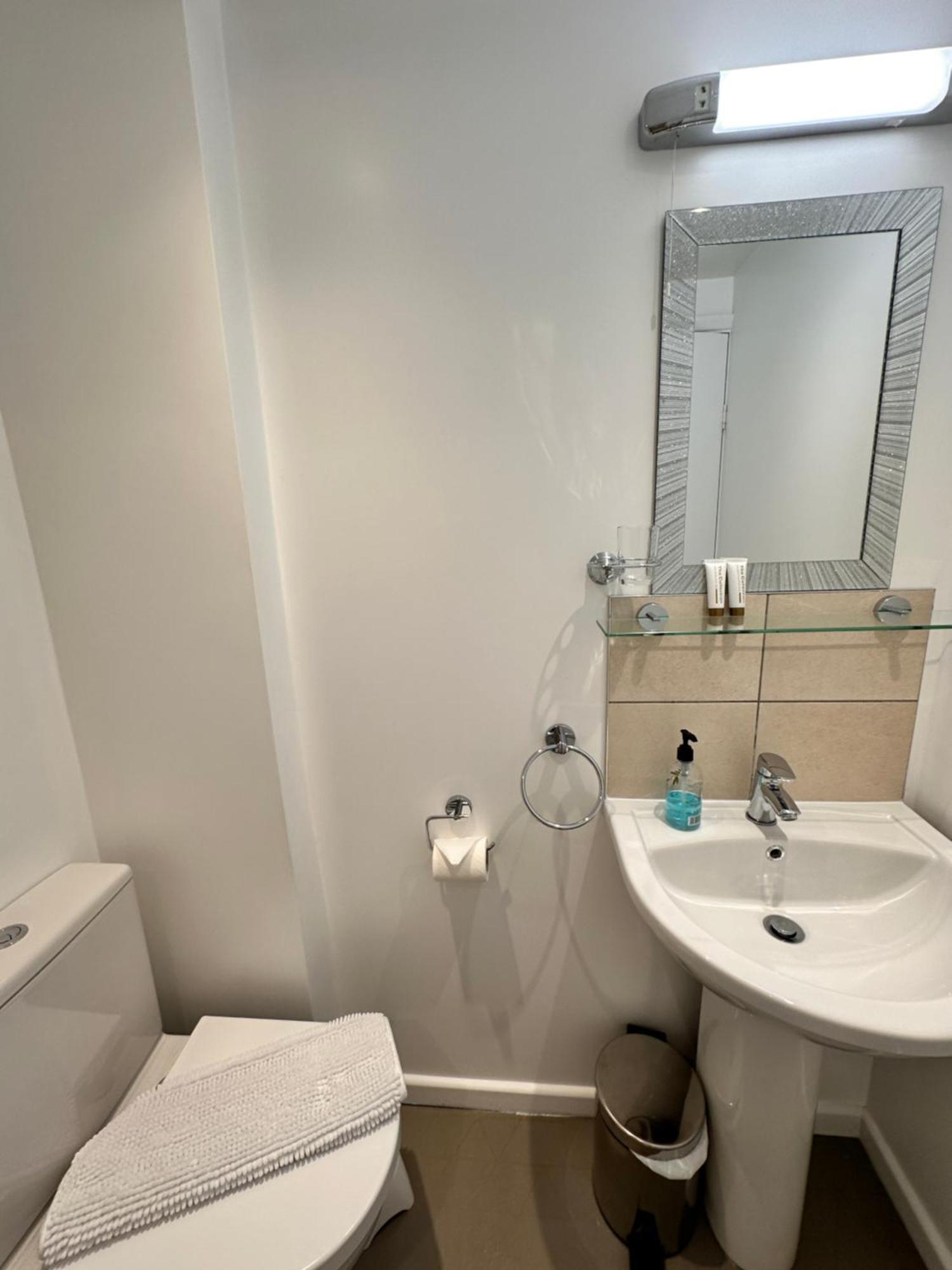 Camera Singola con Bagno Privato