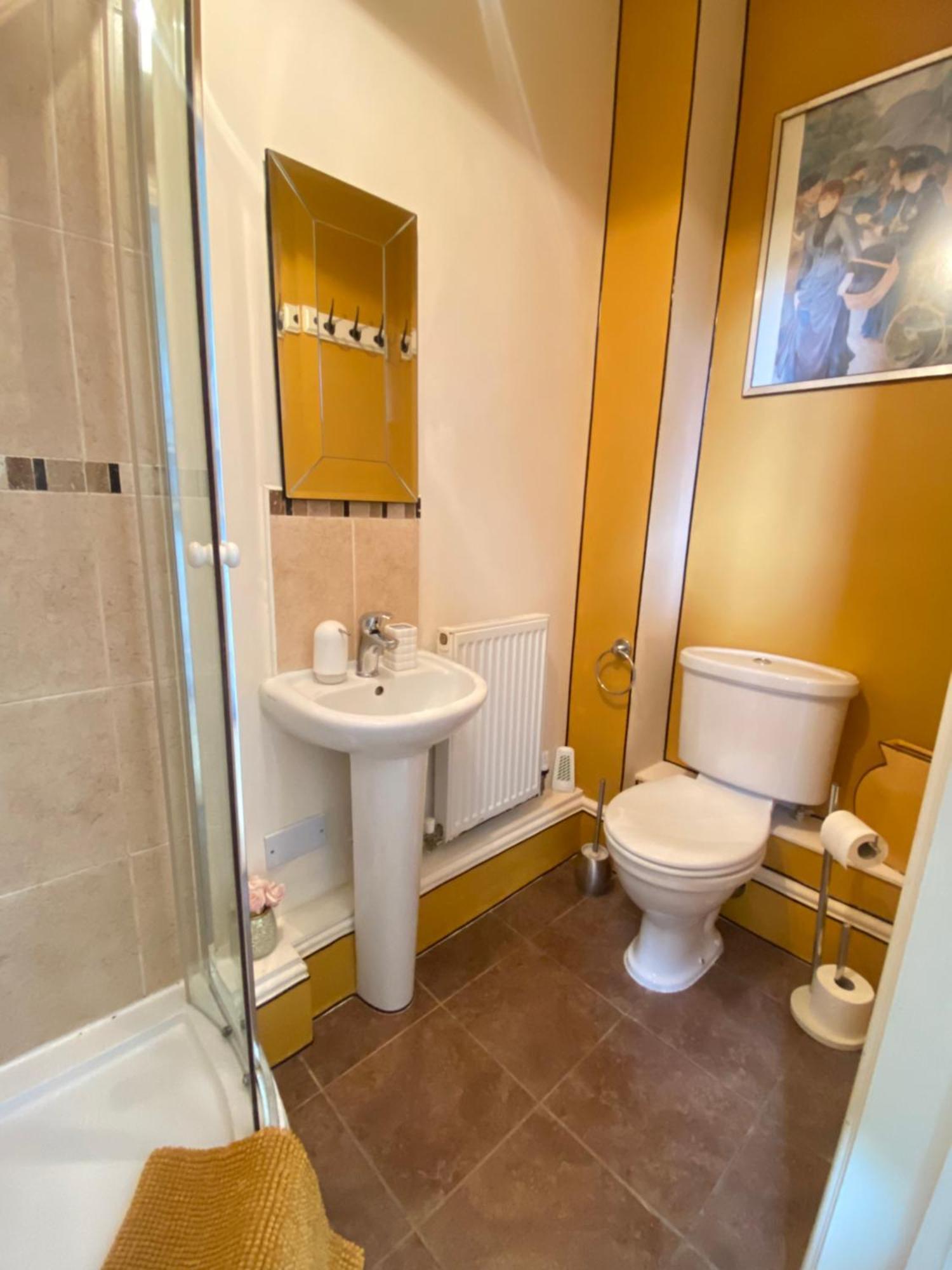 Double Room with Private External Bathroom