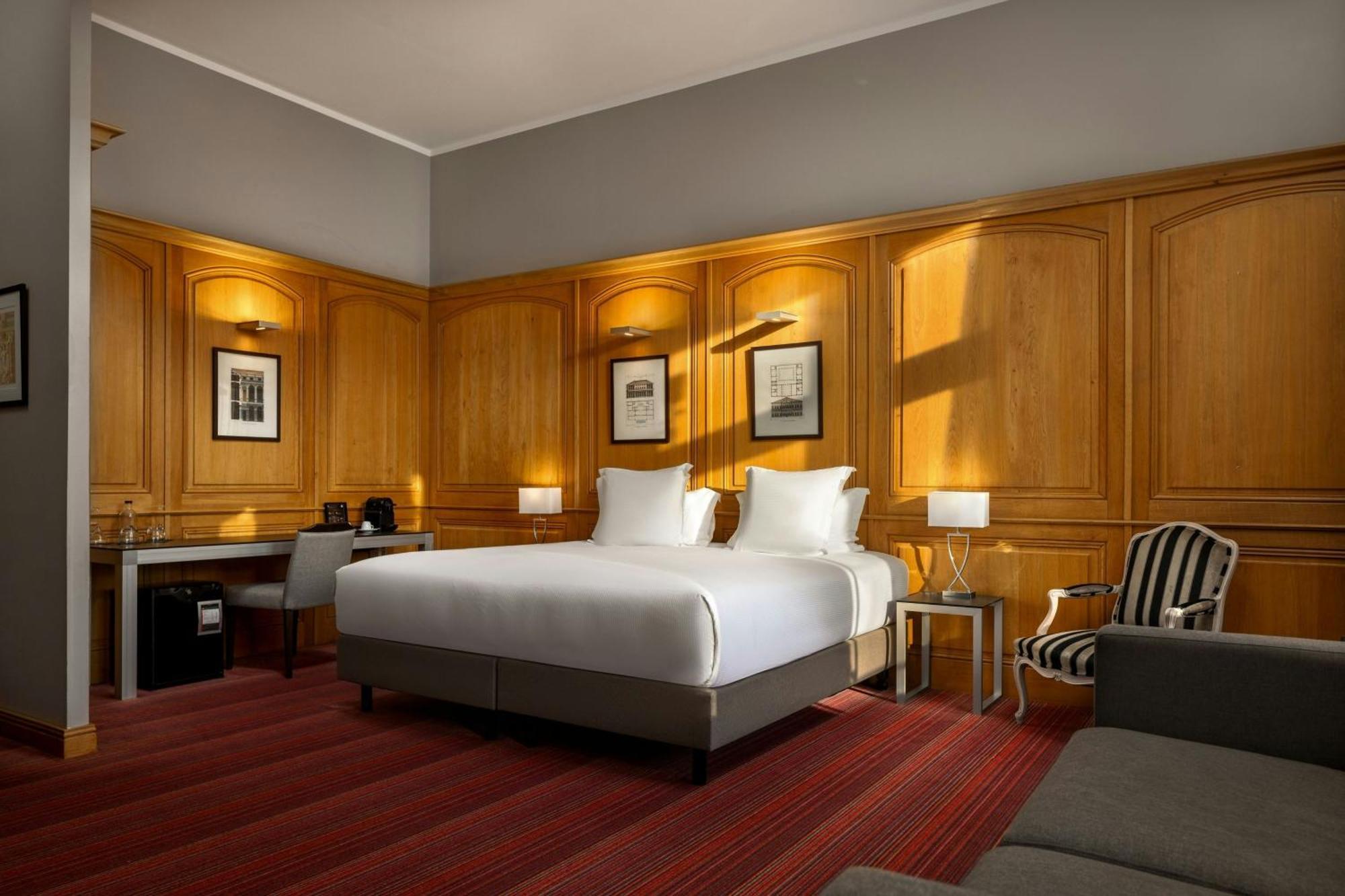 1 Bedroom Junior Suite,1643150596:JPEG