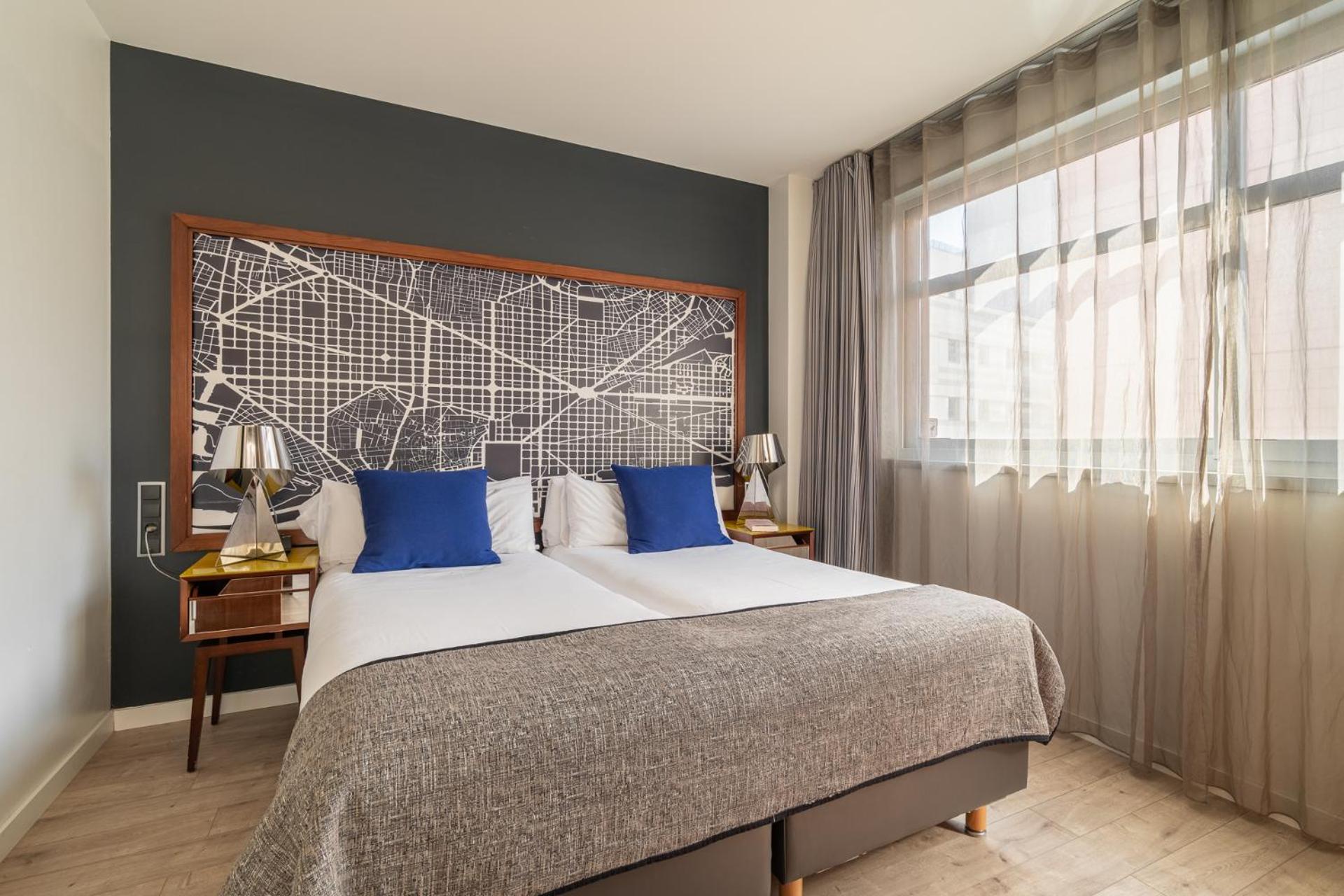 Estudio con terraza