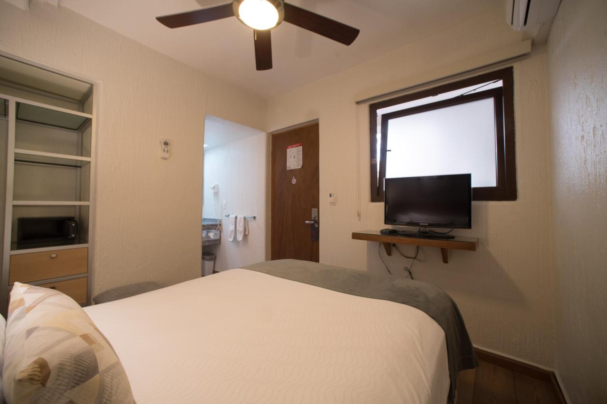 Small Single Room