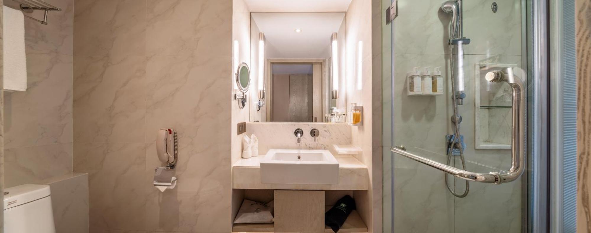 2 Twin Beds Premium High Floor
